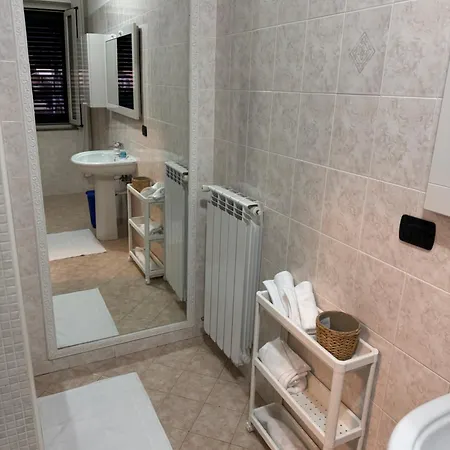 Im 10 게스트하우스 *